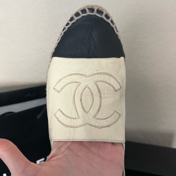 Authentic Chanel Espadrilles- Size 40 - Picture 2 of 11